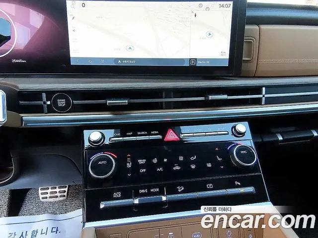 Hyundai Santa Fe MX5 — Фото автомобиля 14