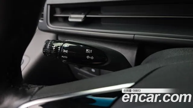 Hyundai Staria Staria 4WD Tourer 9 мест — Фото автомобиля 14