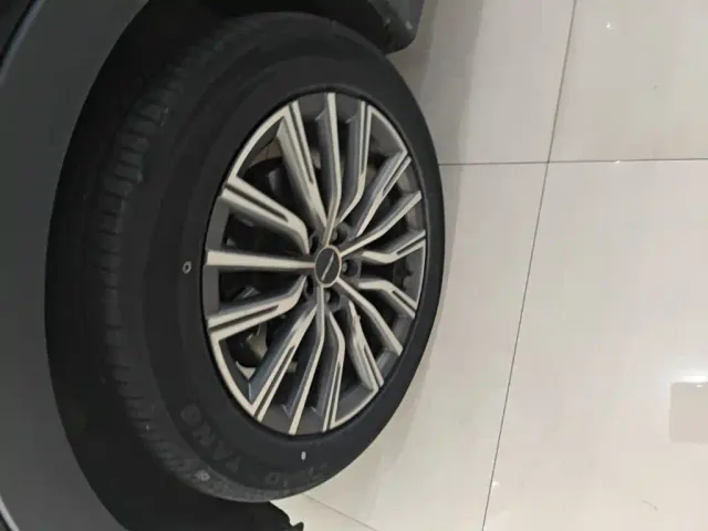 Jetour X70 Plus — Фото автомобиля 22