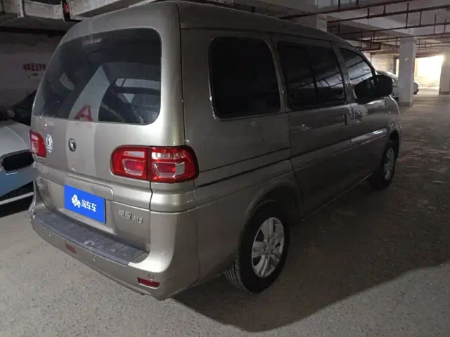 Forthing Lingzhi — Фото автомобиля 3