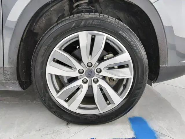 Geely Haoyue — Фото автомобиля 6