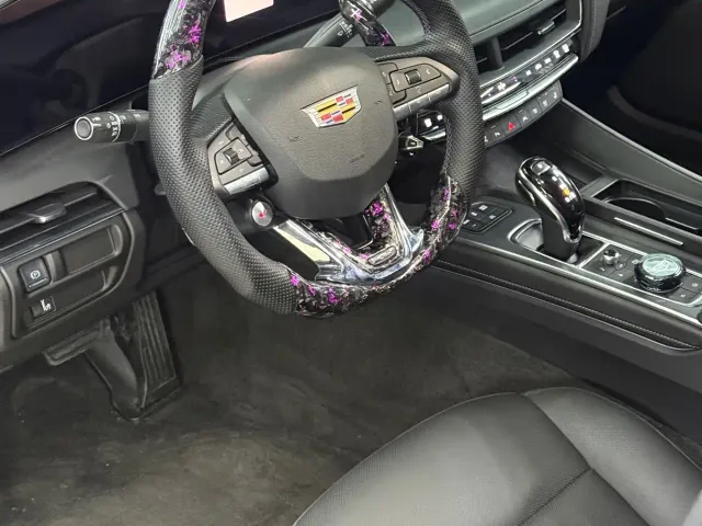Cadillac CT5 — Фото автомобиля 3