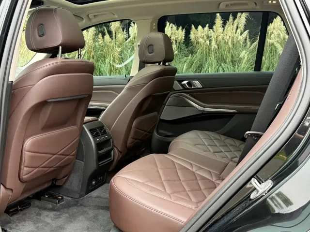 BMW X5 — Фото автомобиля 8