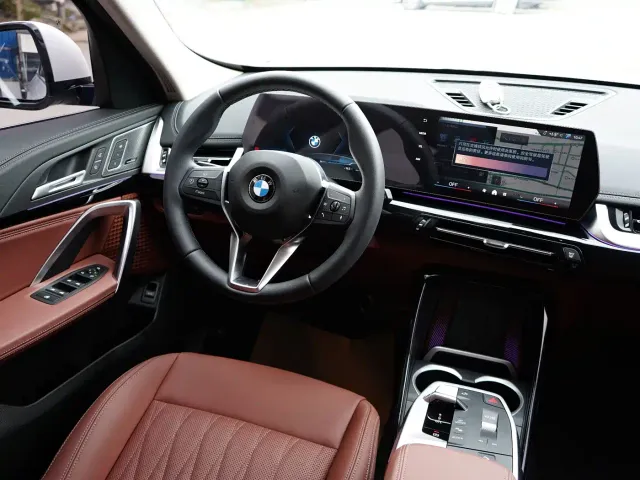 BMW X1 — Фото автомобиля 15