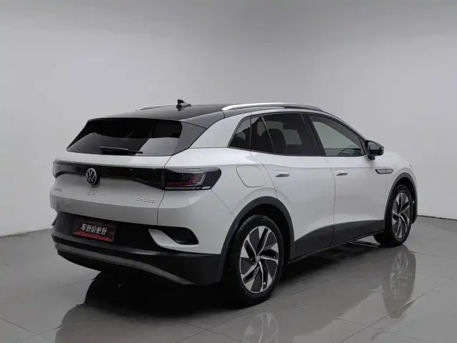 Volkswagen ID.4 Crozz — Фото автомобиля 2