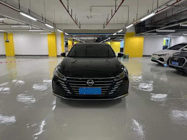 Nissan Teana — Фото автомобиля 2