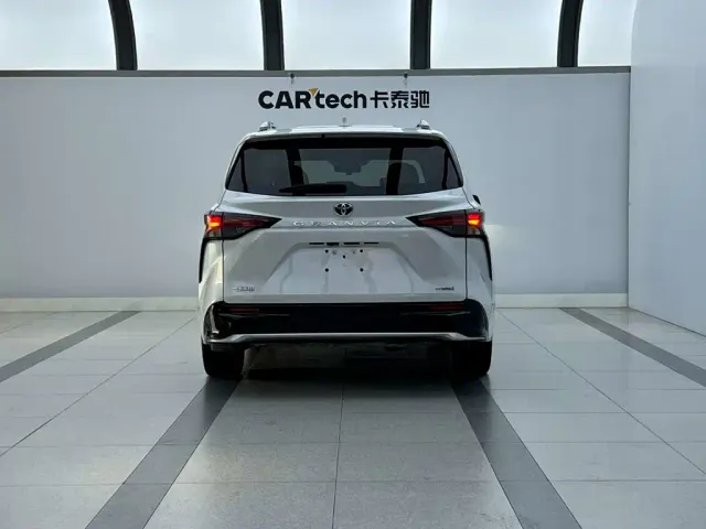 Toyota Granvia — Фото автомобиля 4