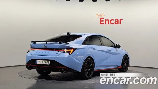 Hyundai AVANTE — Фото автомобиля 2