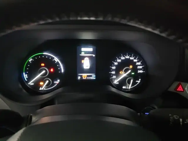 Toyota Sienna — Фото автомобиля 11