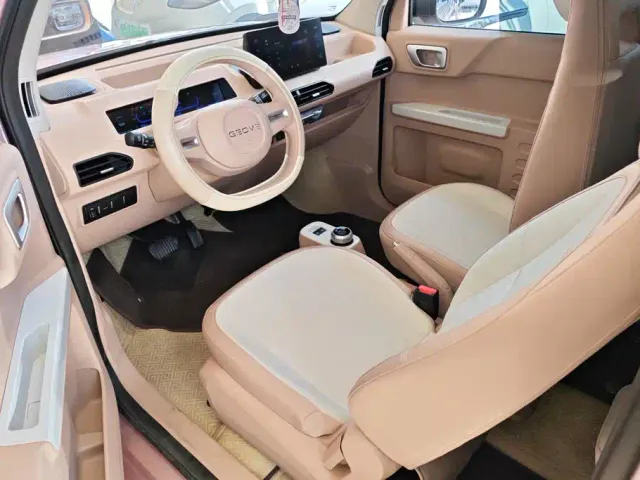 Geely Panda — Фото автомобиля 11