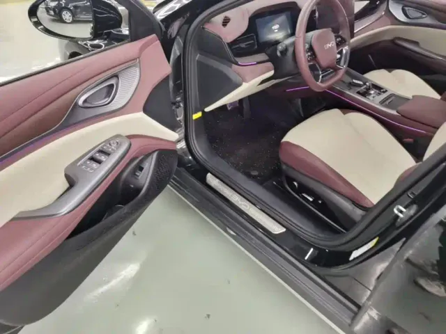 BYD Seal — Фото автомобиля 15