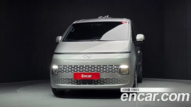 Hyundai Staria — Фото автомобиля 3
