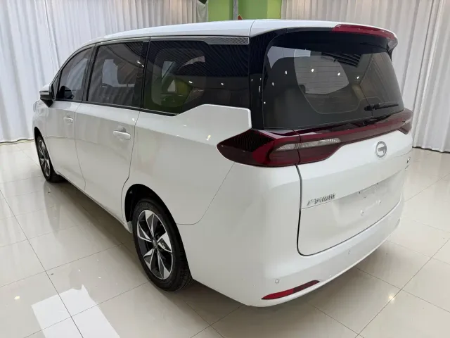 GAC Trumpchi M6 — Фото автомобиля 6