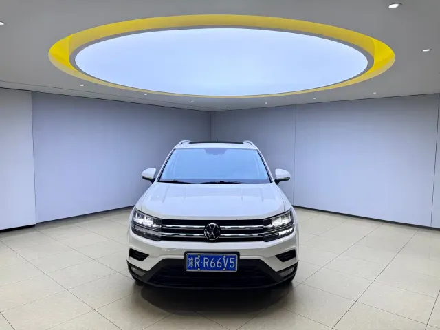 Volkswagen Tharu — Фото автомобиля 2