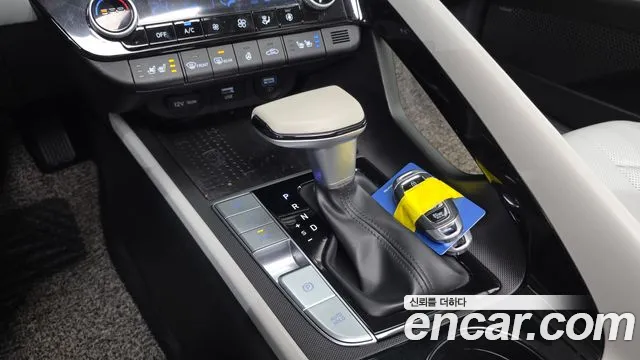 Hyundai AVANTE Avante (CN7) — Фото автомобиля 8