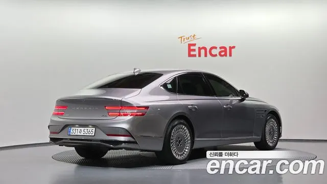 Genesis G80 RG3 — Фото автомобиля 2