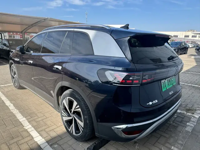 Volkswagen ID.6 Crozz — Фото автомобиля 4