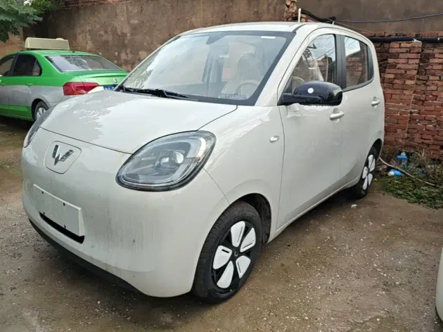Фотография автомобиля — Wuling Hongguang Mini EV