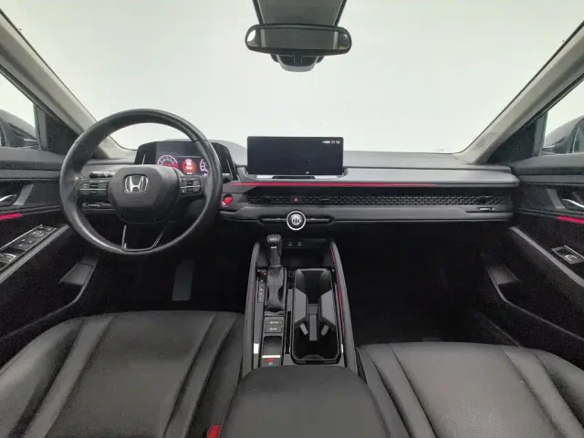 Honda Accord — Фото автомобиля 5