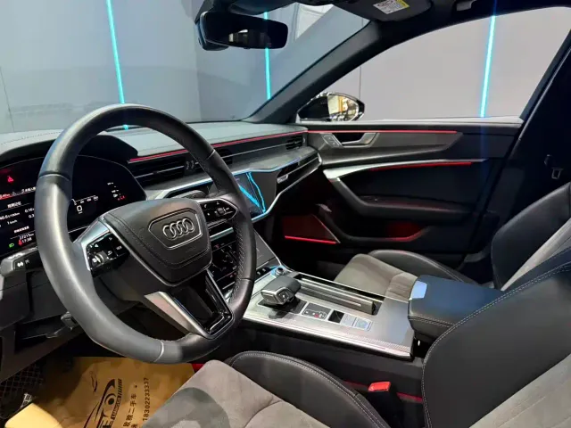 Audi A6L — Фото автомобиля 11