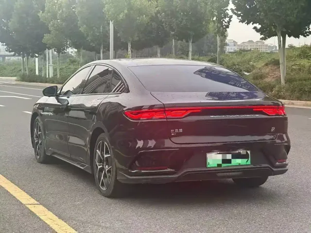 BYD Han — Фото автомобиля 7