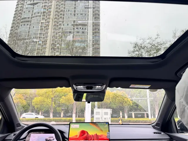 Geely Xingrui — Фото автомобиля 15