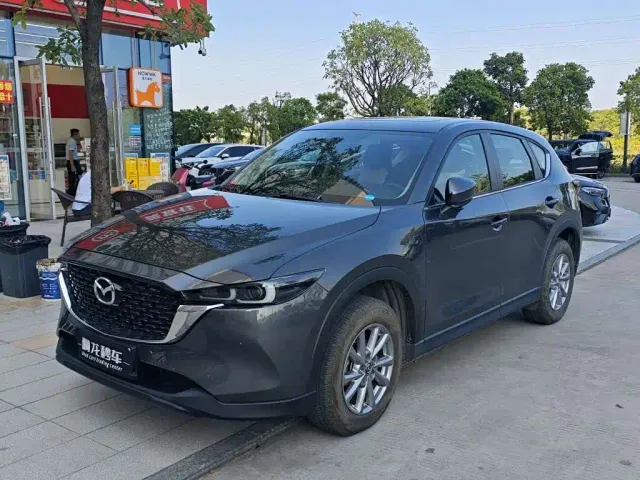Фотография автомобиля — Mazda CX-5
