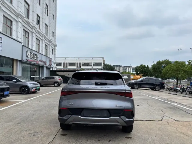 BYD Yuan PLUS — Фото автомобиля 5
