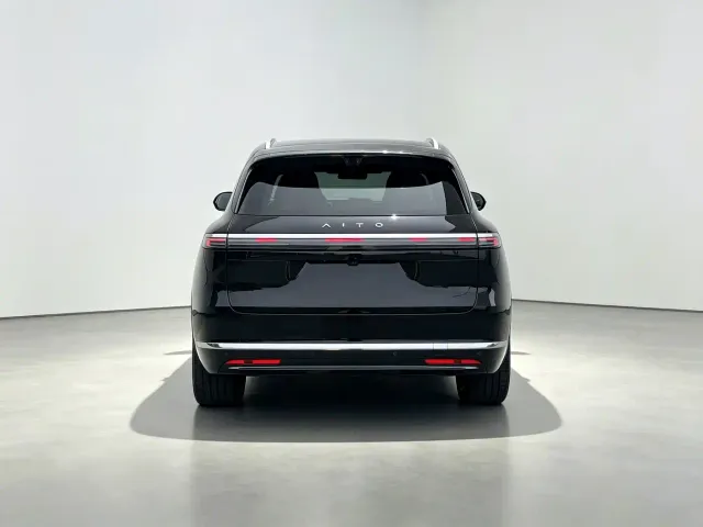 Aito M7 — Фото автомобиля 9