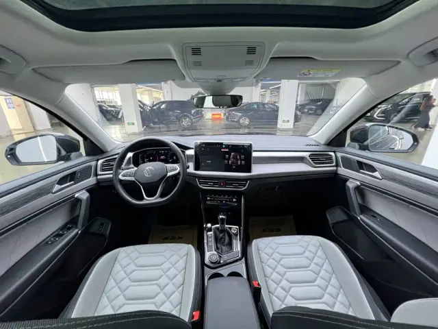 Volkswagen Tayron — Фото автомобиля 24