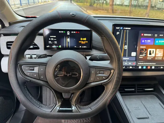 BYD Seal 06 DM-i Touring — Фото автомобиля 10
