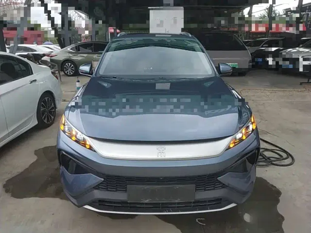 BYD Song Pro — Фото автомобиля 2