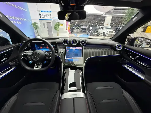 Mercedes-Benz Mercedes-Benz GLC AMG 2024 AMG GLC 43 4MATIC — Фото автомобиля 19