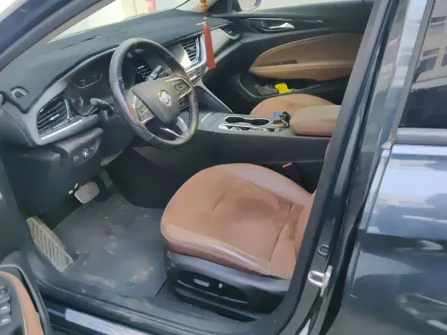 Buick Regal — Фото автомобиля 9