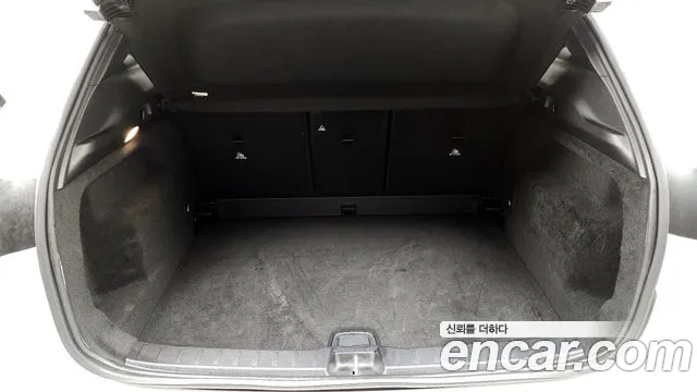 Mercedes-Benz GLA-Class — Фото автомобиля 17