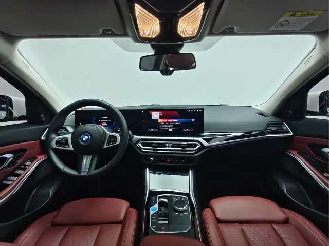 BMW i3 — Фото автомобиля 9