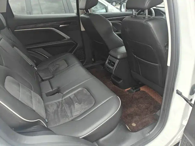 Haval H6 — Фото автомобиля 13