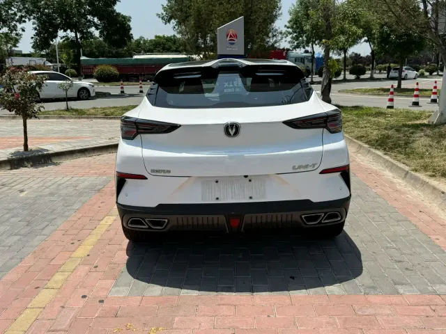 Changan UNI-T — Фото автомобиля 5