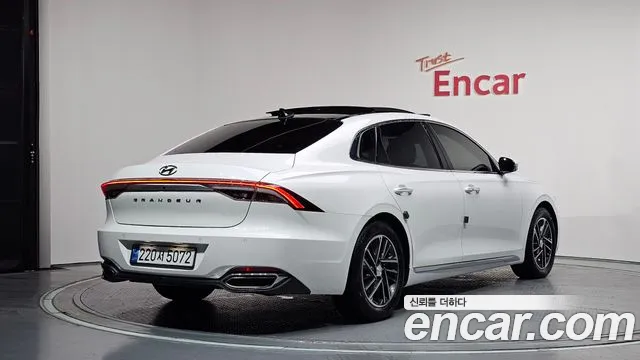 Hyundai Grandeur Новый Grandeur IG 3.0 LPi (Для проката) — Фото автомобиля 2