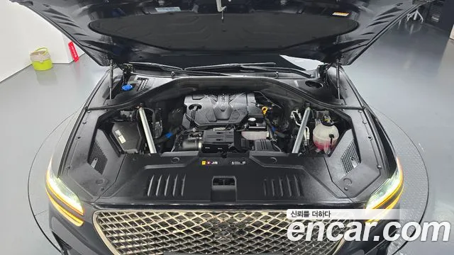 Genesis GV70 2.5T Бензин 2WD — Фото автомобиля 6