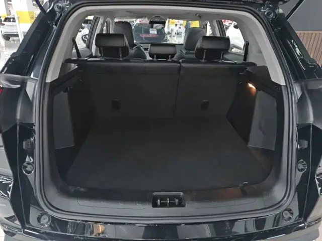 Geely Boyue — Фото автомобиля 18