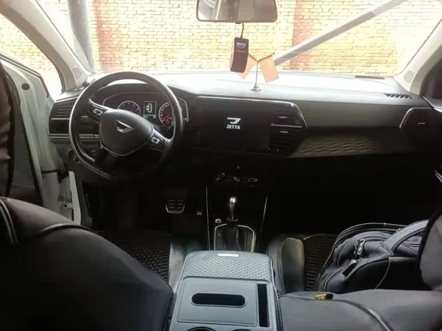 Jetta VS7 — Фото автомобиля 13