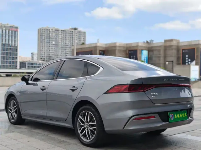 BYD Qin PLUS — Фото автомобиля 5