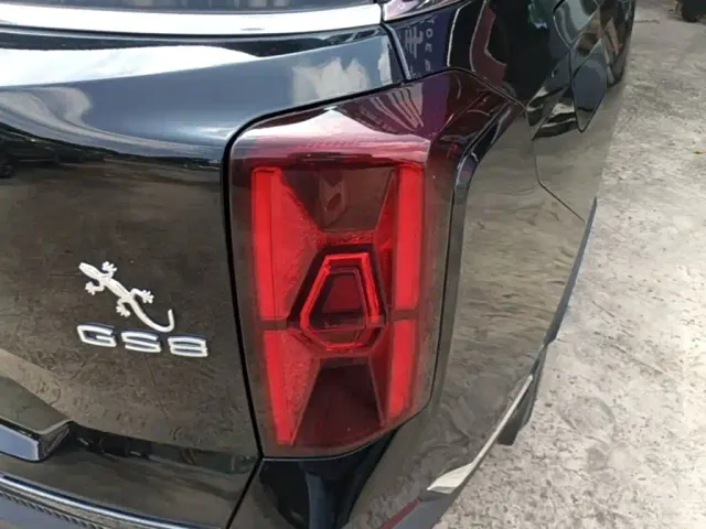 GAC Trumpchi GS8 — Фото автомобиля 7