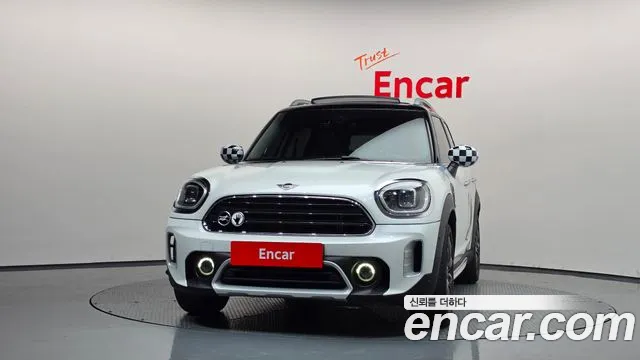 MINI Countryman — Фото автомобиля 3