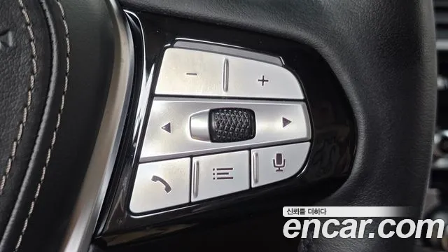 BMW 5 Series G30 — Фото автомобиля 19