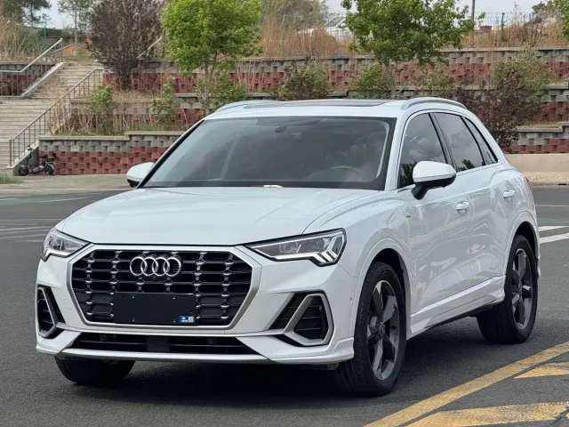 Audi Q3 — Фото автомобиля 2
