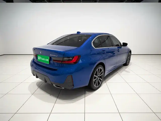 BMW 3 Series — Фото автомобиля 4