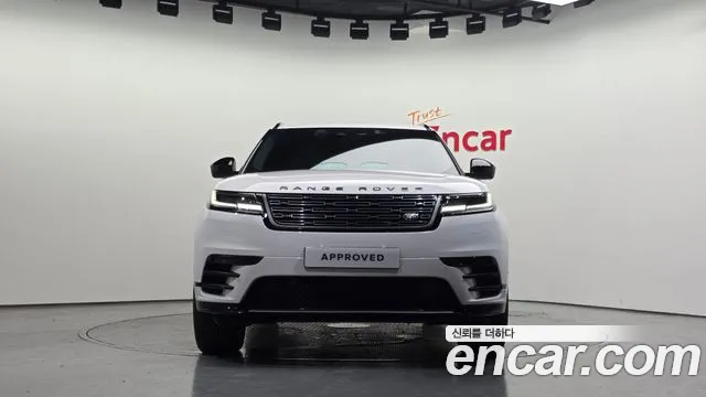 Land Rover Range Rover Velar Range Rover Velar 2.0 P250 Dynamic SE — Фото автомобиля 7
