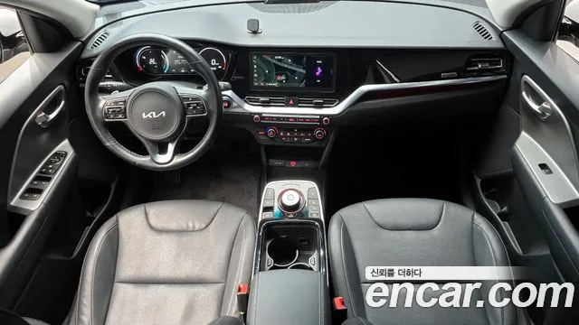 Kia Niro Niro Plus Air — Фото автомобиля 7